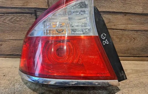 Subaru Legacy Rear/tail lights