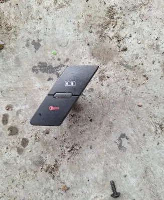 Audi A6 S6 C6 4F Central locking switch button Pa6gf30