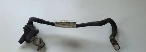 Volkswagen PASSAT B7 Negative earth cable (battery)