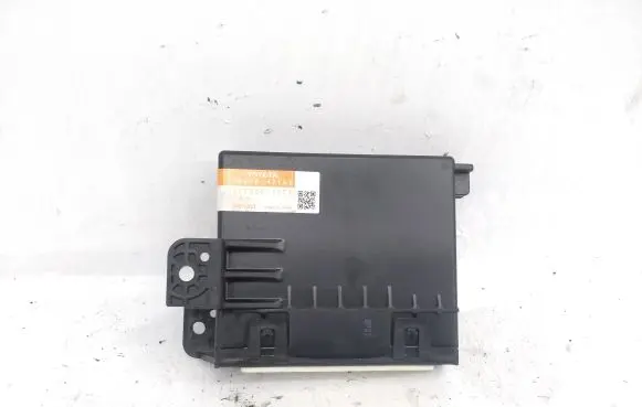 Toyota Prius (XW30) Other control units/modules 8865047161 1778001670