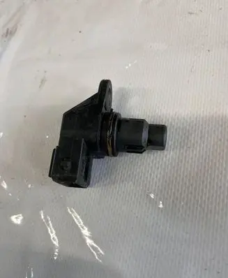 Renault Master II Camshaft position sensor 144447