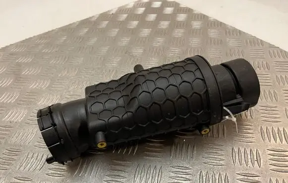 Volvo XC90 Intake resonator 31474846