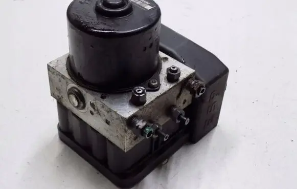 Peugeot 207 CC ABS Pump 10096039143