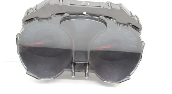 Nissan Juke I F15 Speedometer (instrument cluster)
