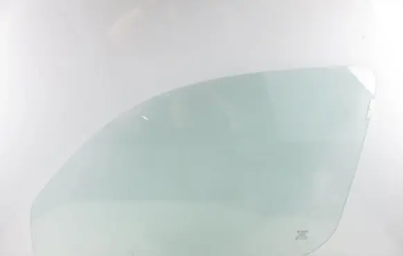 Lada Samara Front door window glass four-door