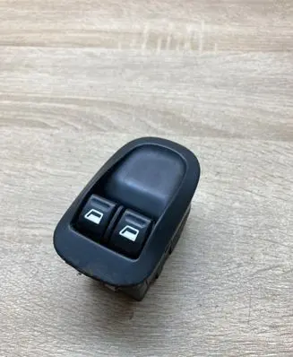 Peugeot 307 Electric window control switch 