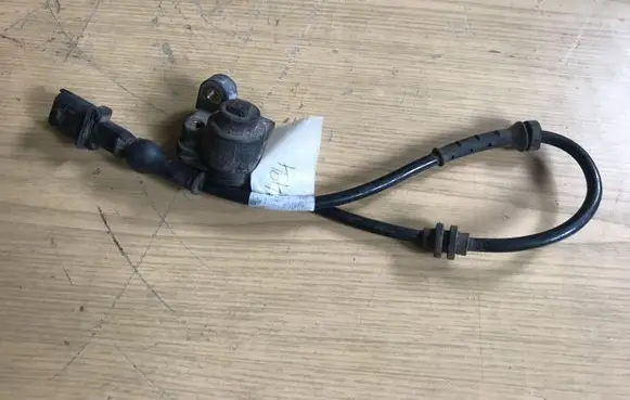 Opel Meriva A ABS brake wheel speed sensor 09115064
