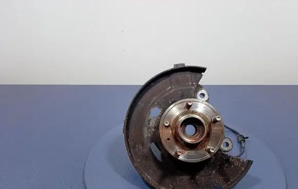 Opel Astra J Front wheel hub spindle knuckle