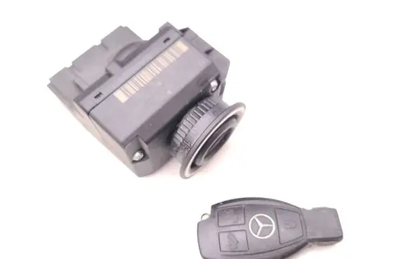 Mercedes-Benz Sprinter W906 Ignition lock A9065456408 3300301701