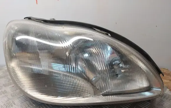 Mercedes-Benz S W220 Headlight/headlamp A2208200261