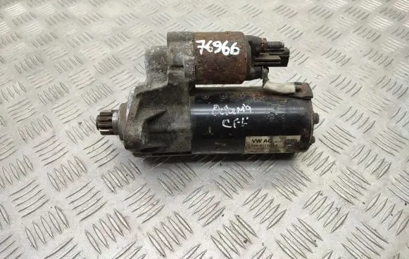 Volkswagen PASSAT B6 Starter motor 02E911024A 0001123044