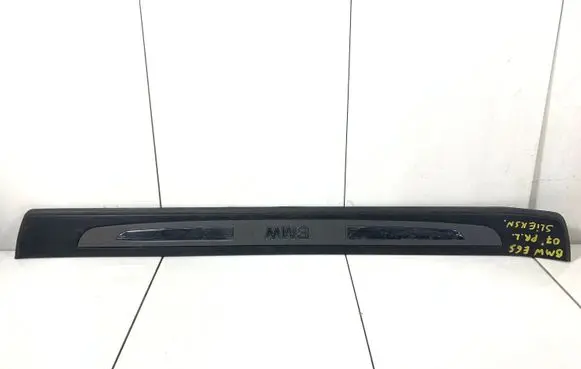 BMW 7 E65 E66 Front sill trim cover 8223552