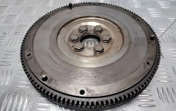 Volkswagen Golf V Flywheel 038105273F 0905121