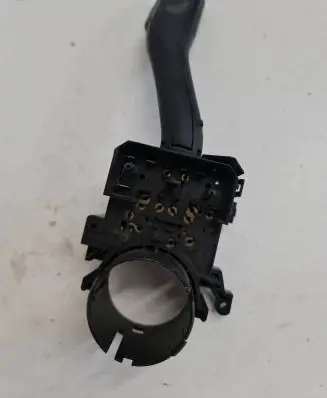 Volkswagen Golf IV Indicator stalk 8L0953513G 6053513G