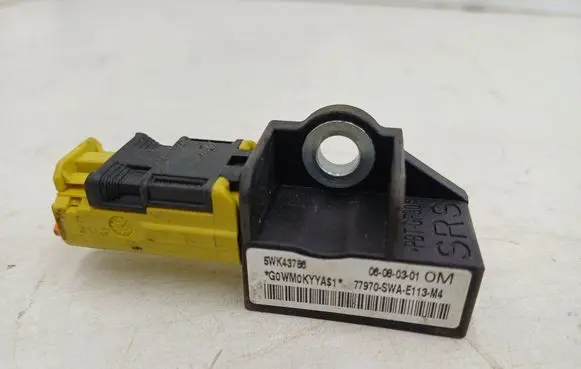 Honda CR-V Airbag deployment crash/impact sensor 77970SWAE113M4