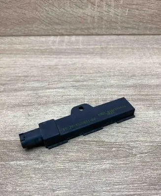 BMW 5 F10 F11 Keyless system antenna 922083102