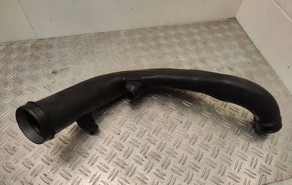 Volvo V70 Intercooler hose/pipe 31274767