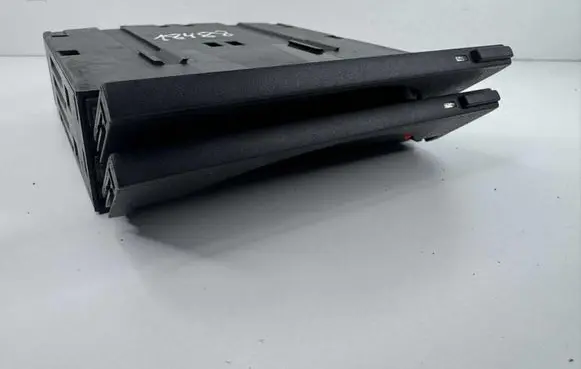 Opel Astra G CD/DVD changer 90561256