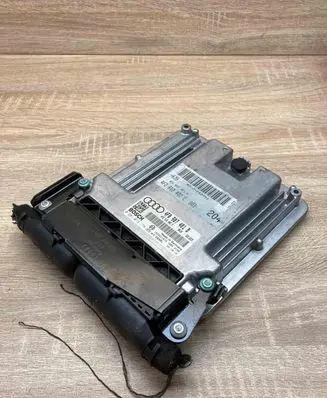 Audi A6 S6 C5 4B Engine control unit/module ECU 4F0907401B 0281013176