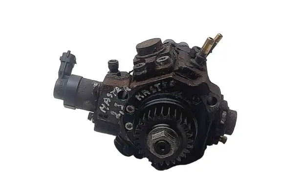 Renault Master III Fuel injection high pressure pump 8200912103 0445010234 8201024003