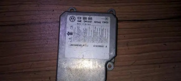 Skoda Octavia Mk1 (1U) Airbag control unit/module 1c0909605 5wk43121
