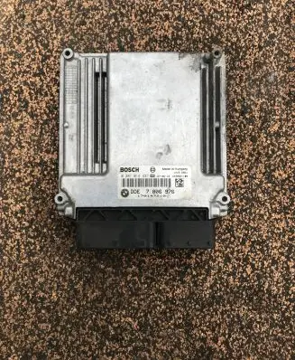 BMW 5 E60 E61 Engine control unit/module 7806976
