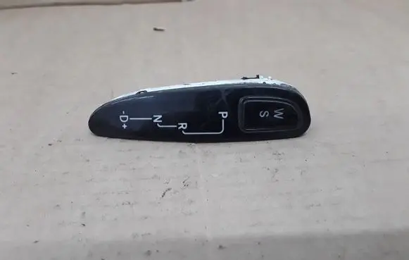 Mercedes-Benz C W203 Gear shift selector indicator E039114000