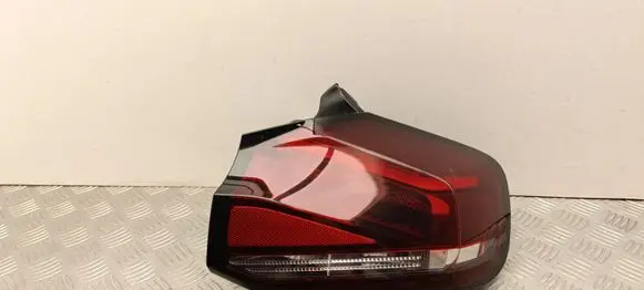 Citroen C4 III e-C4 Rear/tail lights 9831100080
