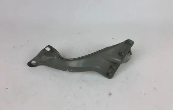 Audi A6 S6 C7 4G Fender mounting bracket 4G0805816