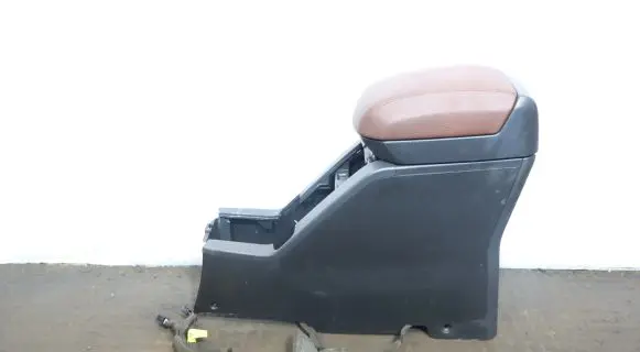 Opel Antara Armrest