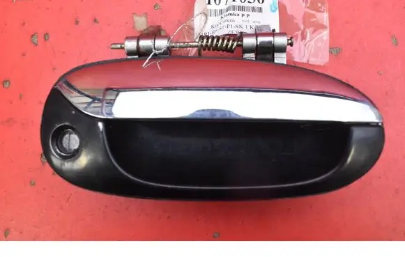 KIA Carens I Front door exterior handle K2N158410