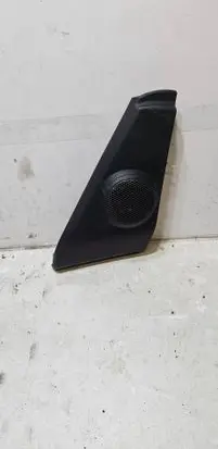 Mazda 5 Front door speaker