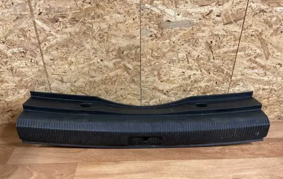 Volkswagen Golf V Trunk/boot sill cover protection 1K9863459A