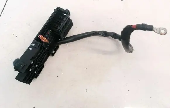 Mercedes-Benz E W211 Fuse box set 2115452301