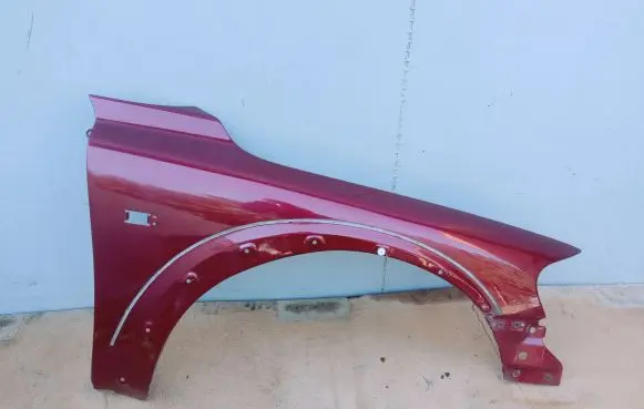 Volvo XC70 Fender