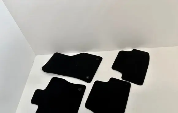 Volkswagen Golf VII Car floor mat set 5G1863011