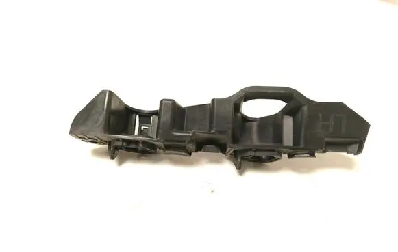 Opel Insignia B Front bumper mounting bracket 39145051