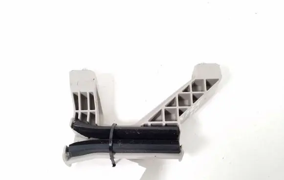 KIA Niro Door glass rail 82560AT000
