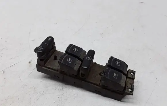 Volkswagen Golf IV Electric window control switch 1J4959857