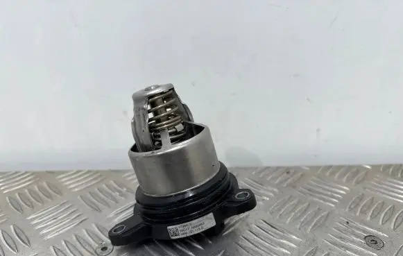 Audi Q5 SQ5 Thermostat 06M121115G