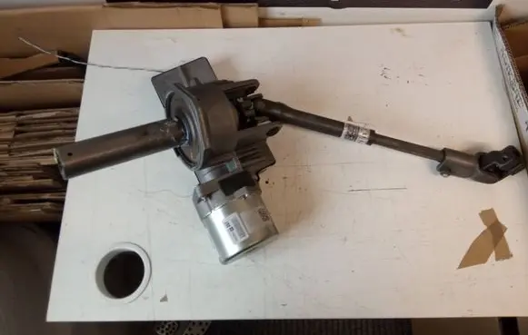 Opel Corsa D Electric power steering pump 28208792