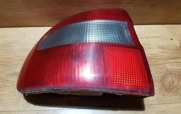 Volvo S40, V40 Rear/tail lights