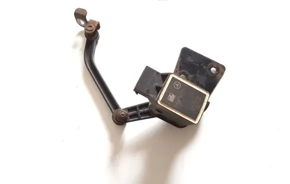 Mercedes-Benz ML W164 Air suspension front height level sensor A0105427717 A1643280140