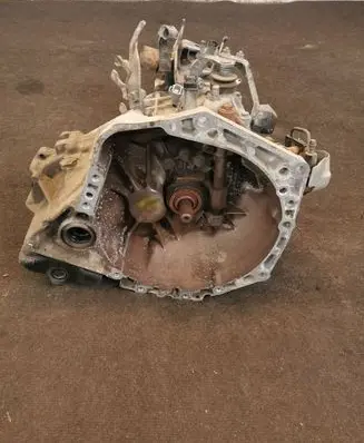 Toyota Yaris Manual 5 speed gearbox