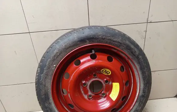 Hyundai i30 R15 spare wheel 