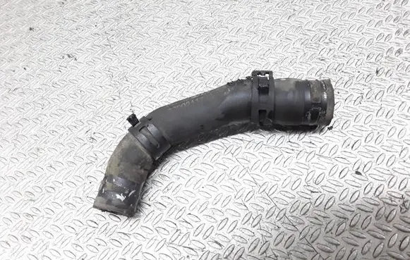 Renault Megane III Engine coolant pipe/hose 8200811728