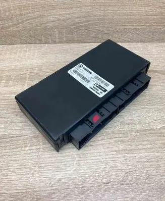 BMW 5 E60 E61 Comfort/convenience module 9133143 23994322 USED