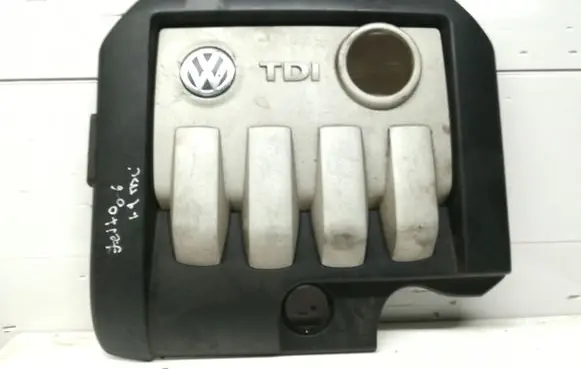 Volkswagen Jetta V Engine cover (trim) 03G103925BL