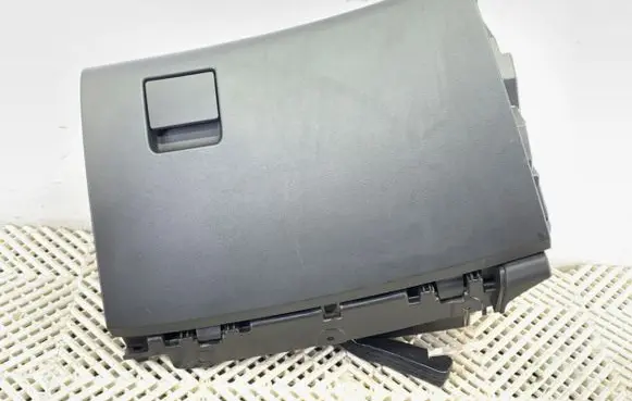 Glove box set