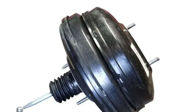 Volkswagen Touareg II Brake booster 7P0612101C